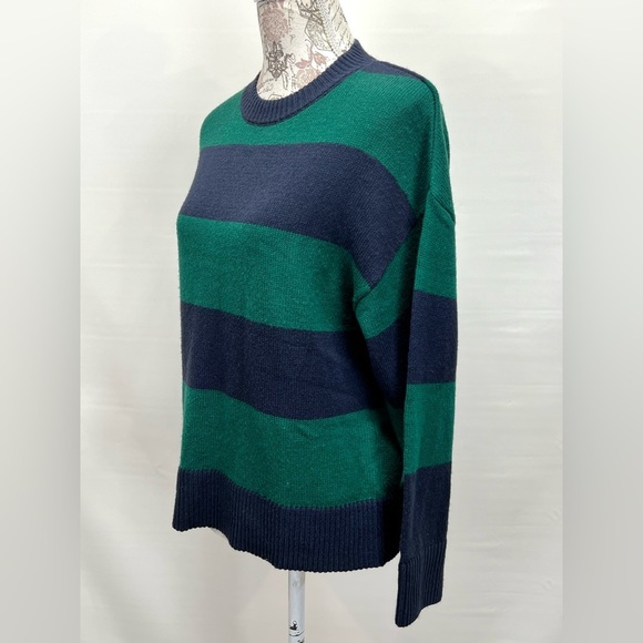 DIVIDED by H&M Navy and green stripe crew neck sweater size XS - Picture 3 of 11